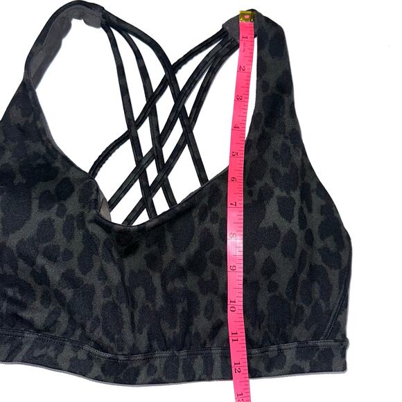 Victorias Secret Strappy Black Leopard Print Low Impact Sports Bra Size Large - Picture 12 of 12